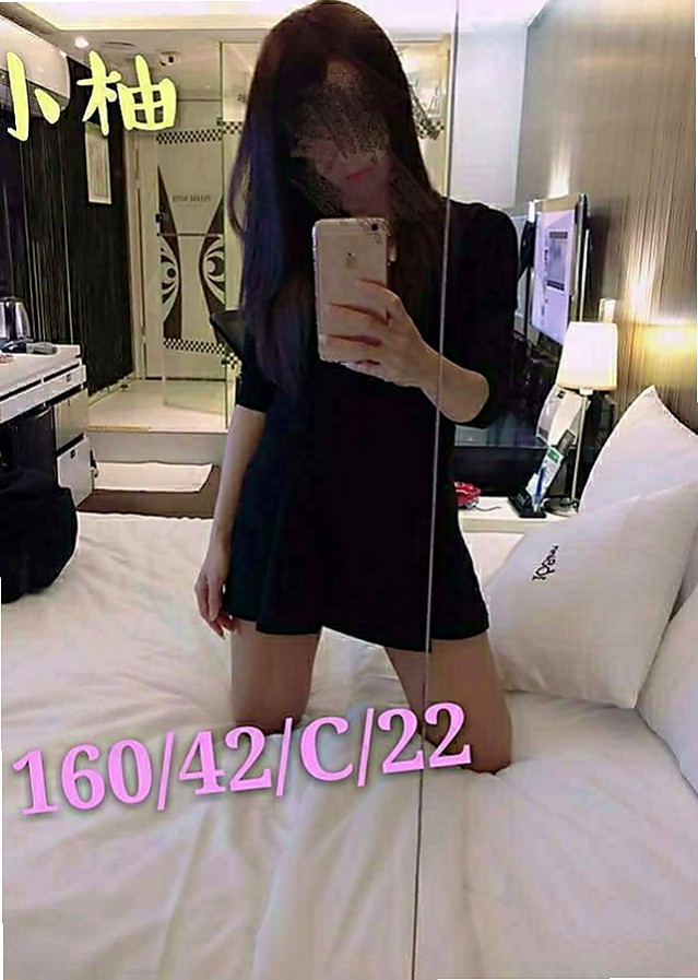 三重好茶：夢娜 |美妝師|170cm|52kg|C杯|21y|
